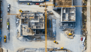 Dans le monde dynamique de la construction et de l’urbanisme, le plan de masse se positionne comme un élément central et indispensable. En offrant une vue aérienne détaillée de tout projet de construction, il établit une représentation précise de ses […]