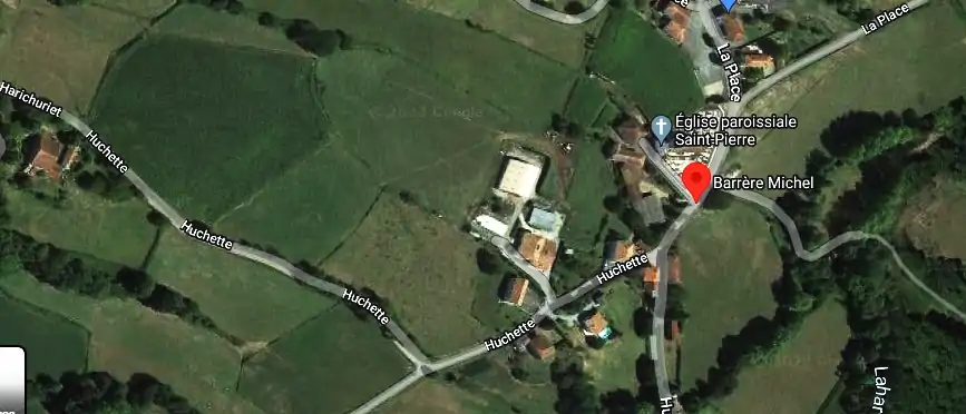 Charpentier couvreur à Béguios