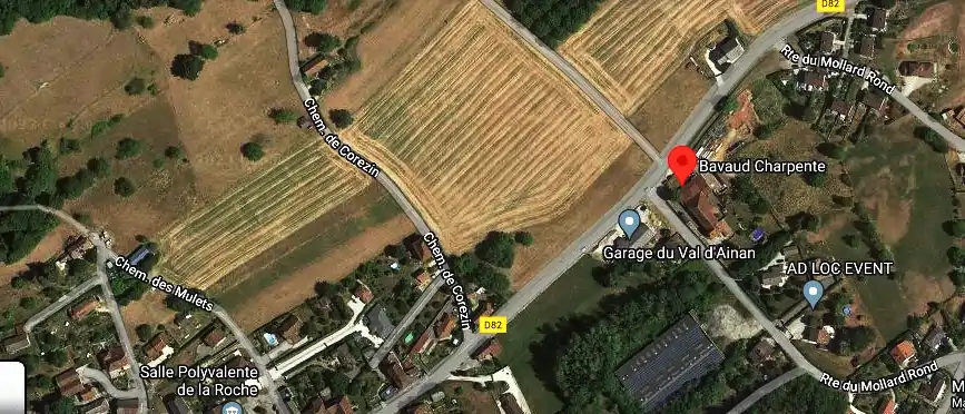 Charpentier couvreur à Saint-Bueil
