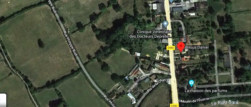 Charpentier couvreur à Lignières