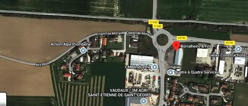 Charpentier couvreur à Saint-Étienne-de-Saint-Geoirs