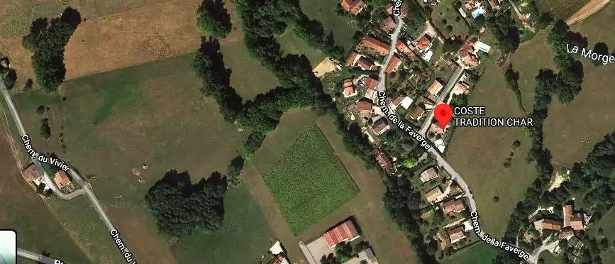 Charpentier couvreur à Saint-Étienne-de-Crossey