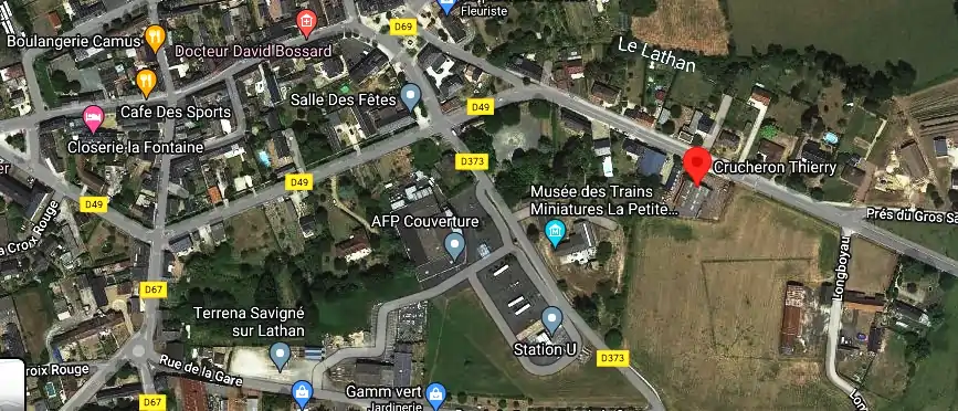 Charpentier couvreur à Savigné-sur-Lathan