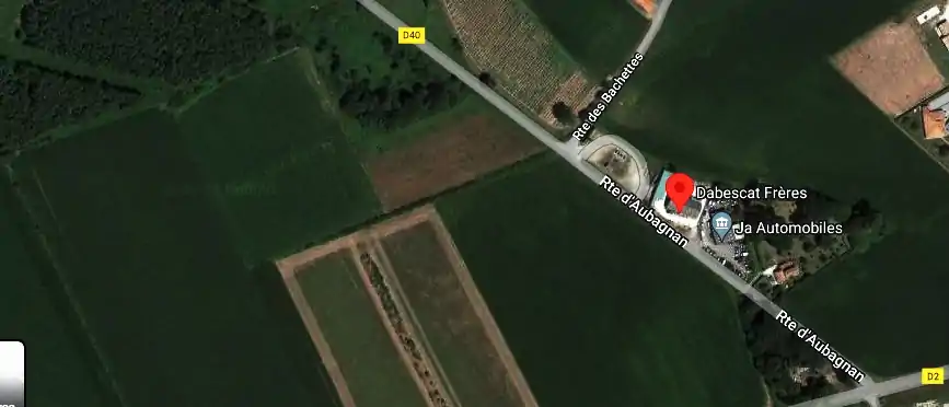 Charpentier couvreur à Bats