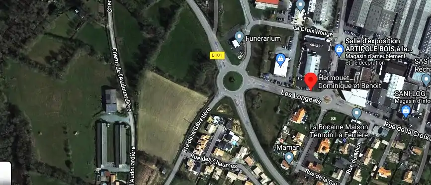 Charpentier couvreur à La Ferrière