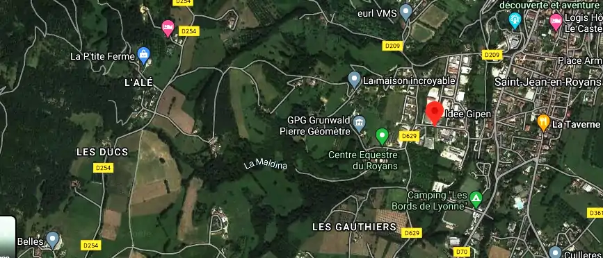 Charpentier couvreur à Saint-Jean-en-Royans