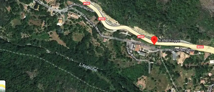 Charpentier couvreur à Mayres