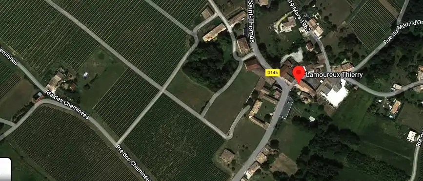 Charpentier couvreur à Saint-Sorlin-de-Conac