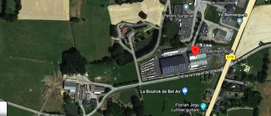 Le Bâtiment Bois à Domalain