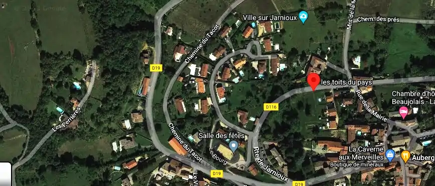 Charpentier couvreur à Ville-sur-Jarnioux