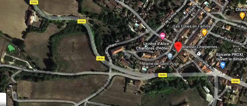 Charpentier couvreur à Saint-Puy
