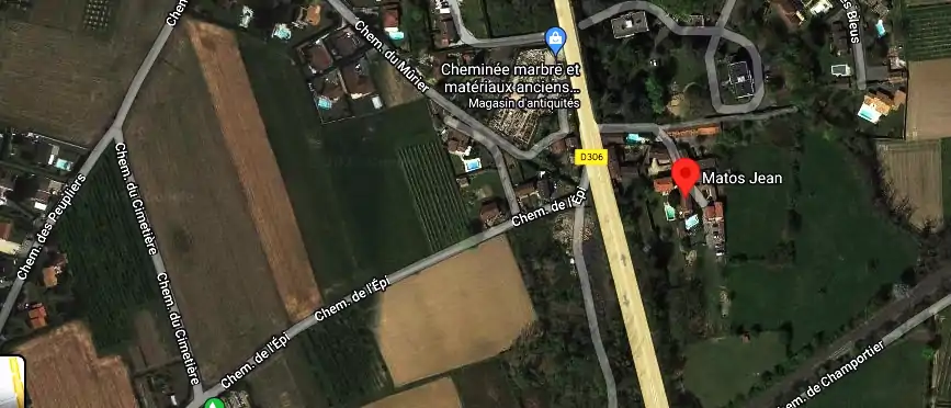 Charpentier couvreur à Les Chères