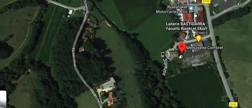 Charpentier couvreur à Bardos