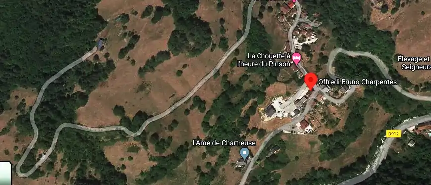 Charpentier couvreur à Saint-Pierre-d'Entremont
