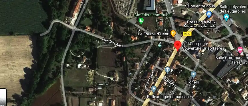 Charpentier couvreur à Feugarolles