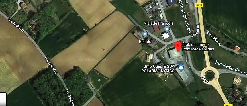 Charpentier couvreur à Venes