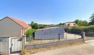 Darnis Pere Et Fils . à Joigny